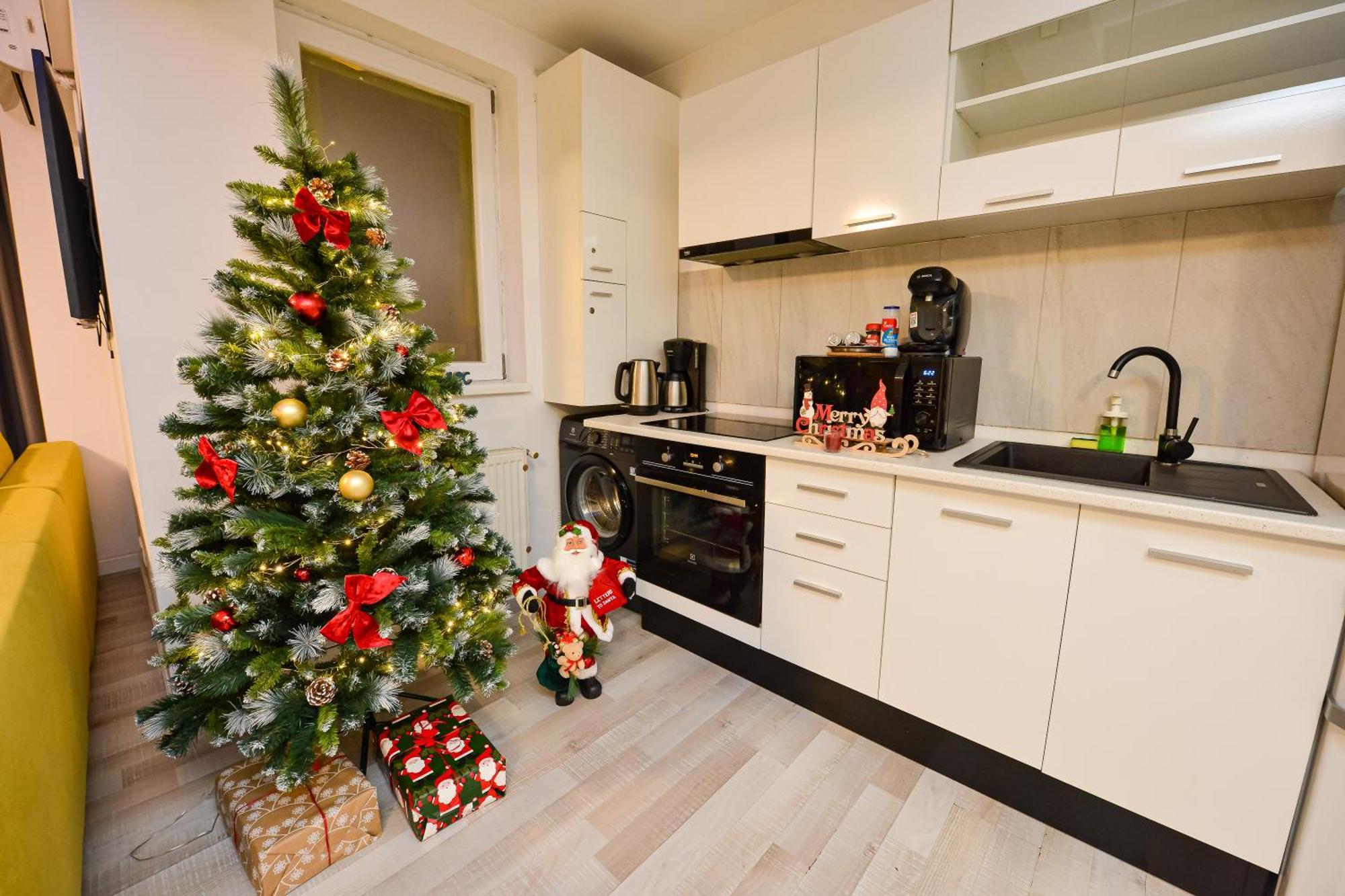 Shabbat Apartments Bucureşti Ngoại thất bức ảnh
