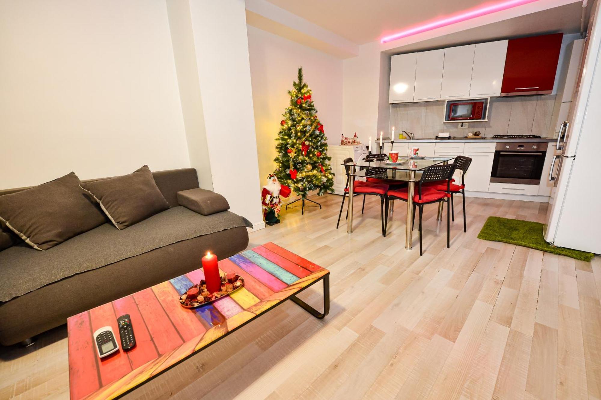 Shabbat Apartments Bucureşti Ngoại thất bức ảnh