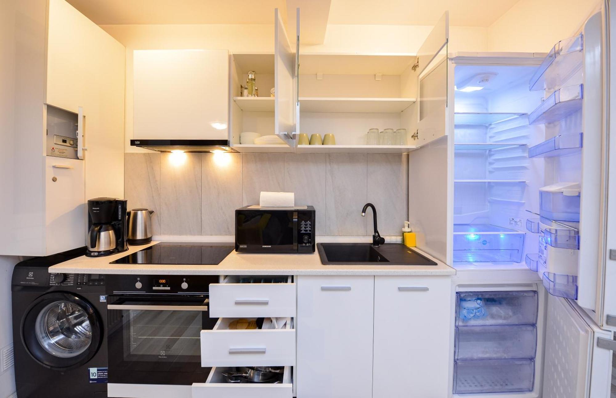 Shabbat Apartments Bucureşti Ngoại thất bức ảnh
