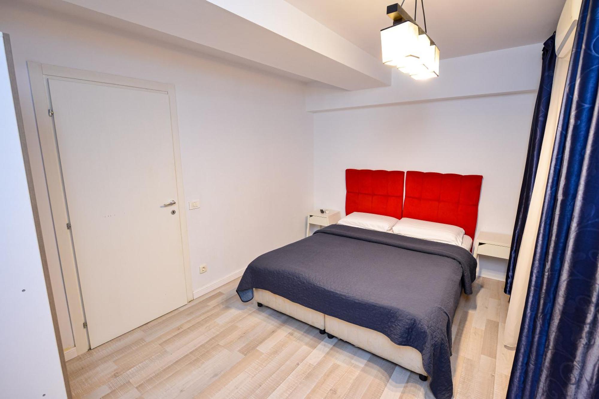 Shabbat Apartments Bucureşti Ngoại thất bức ảnh