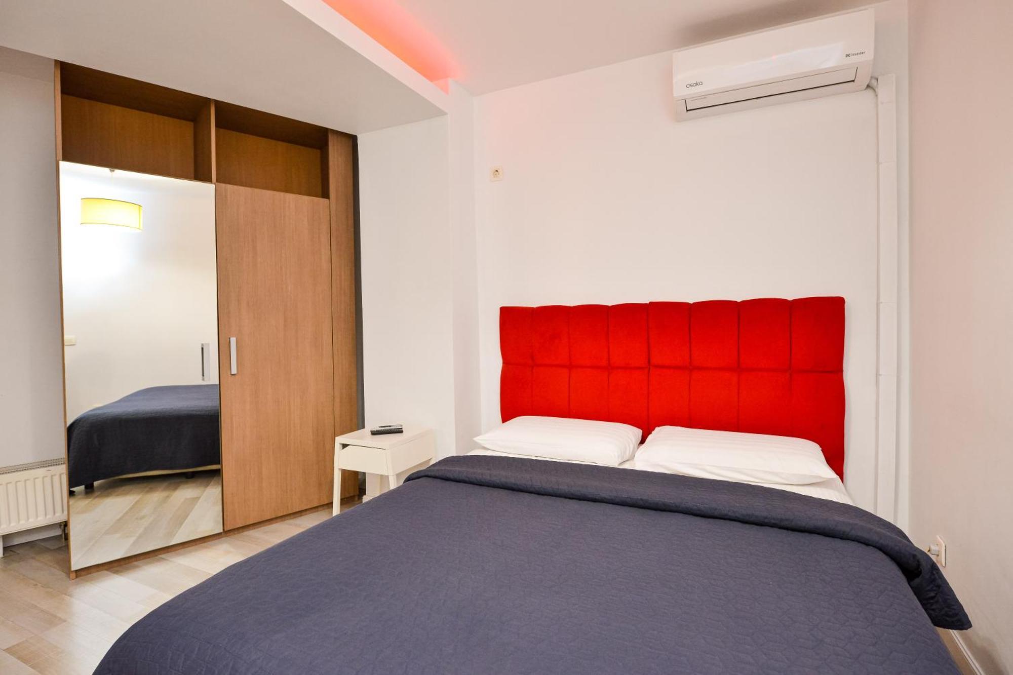 Shabbat Apartments Bucureşti Ngoại thất bức ảnh